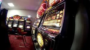Tarung Mesin Game 